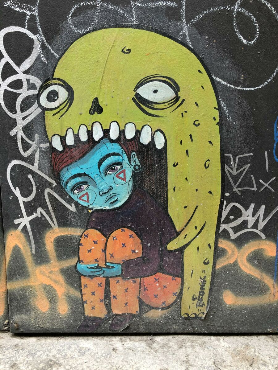 Grafitie eines Mosnters